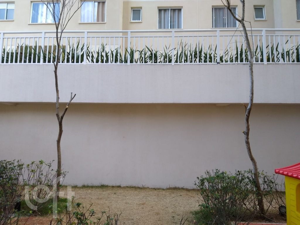 Apartamento à venda com 2 quartos, 40m² - Foto 32