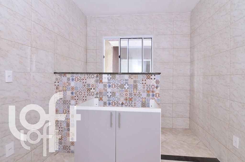 Apartamento à venda com 2 quartos, 47m² - Foto 19
