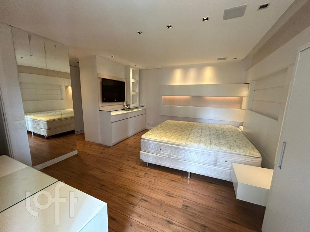 Apartamento à venda com 4 quartos, 194m² - Foto 44