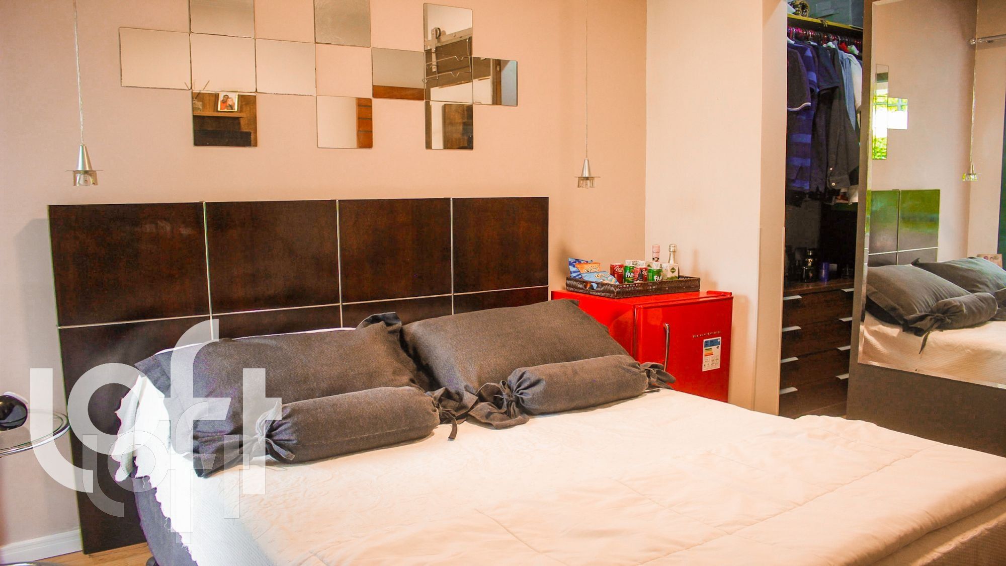 Apartamento à venda com 3 quartos, 87m² - Foto 7