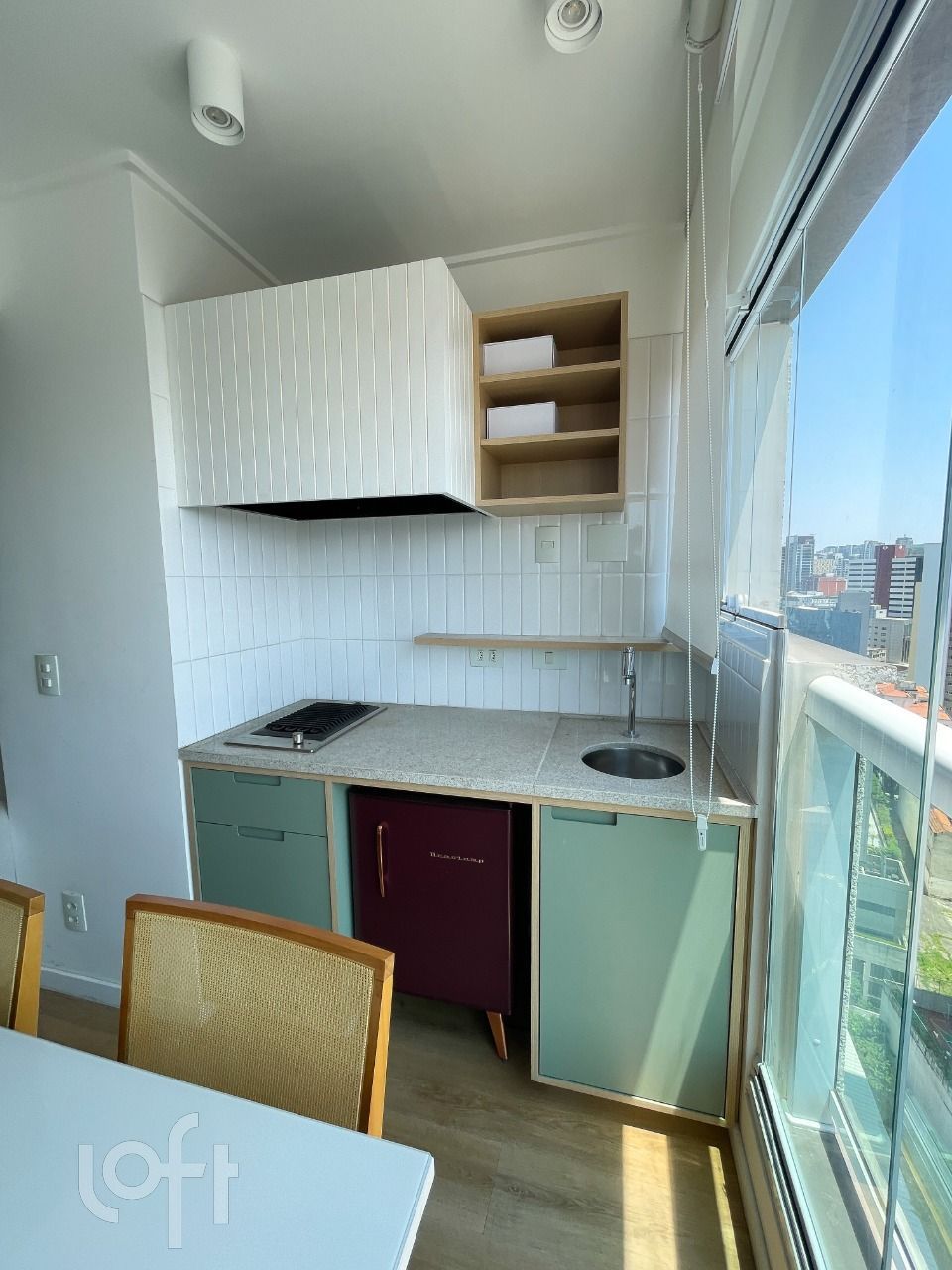 Apartamento à venda com 2 quartos, 65m² - Foto 28
