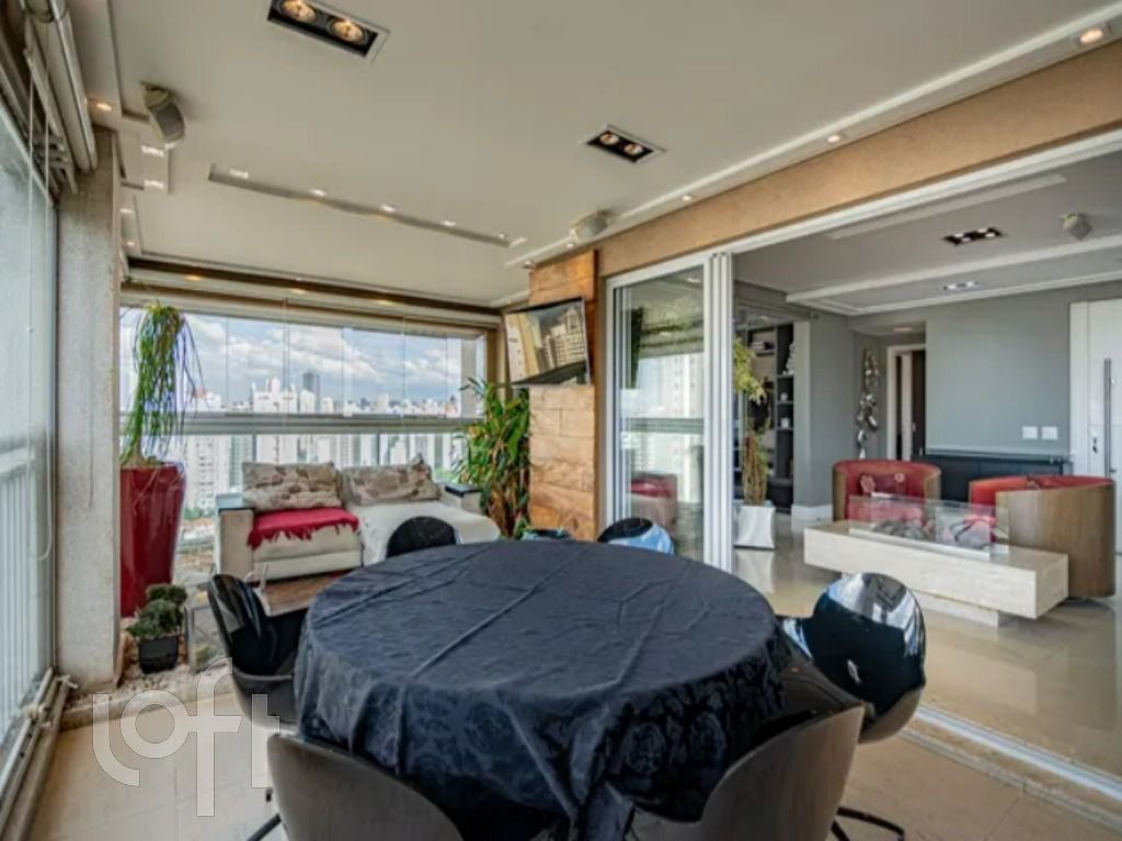 Apartamento à venda com 4 quartos, 206m² - Foto 3