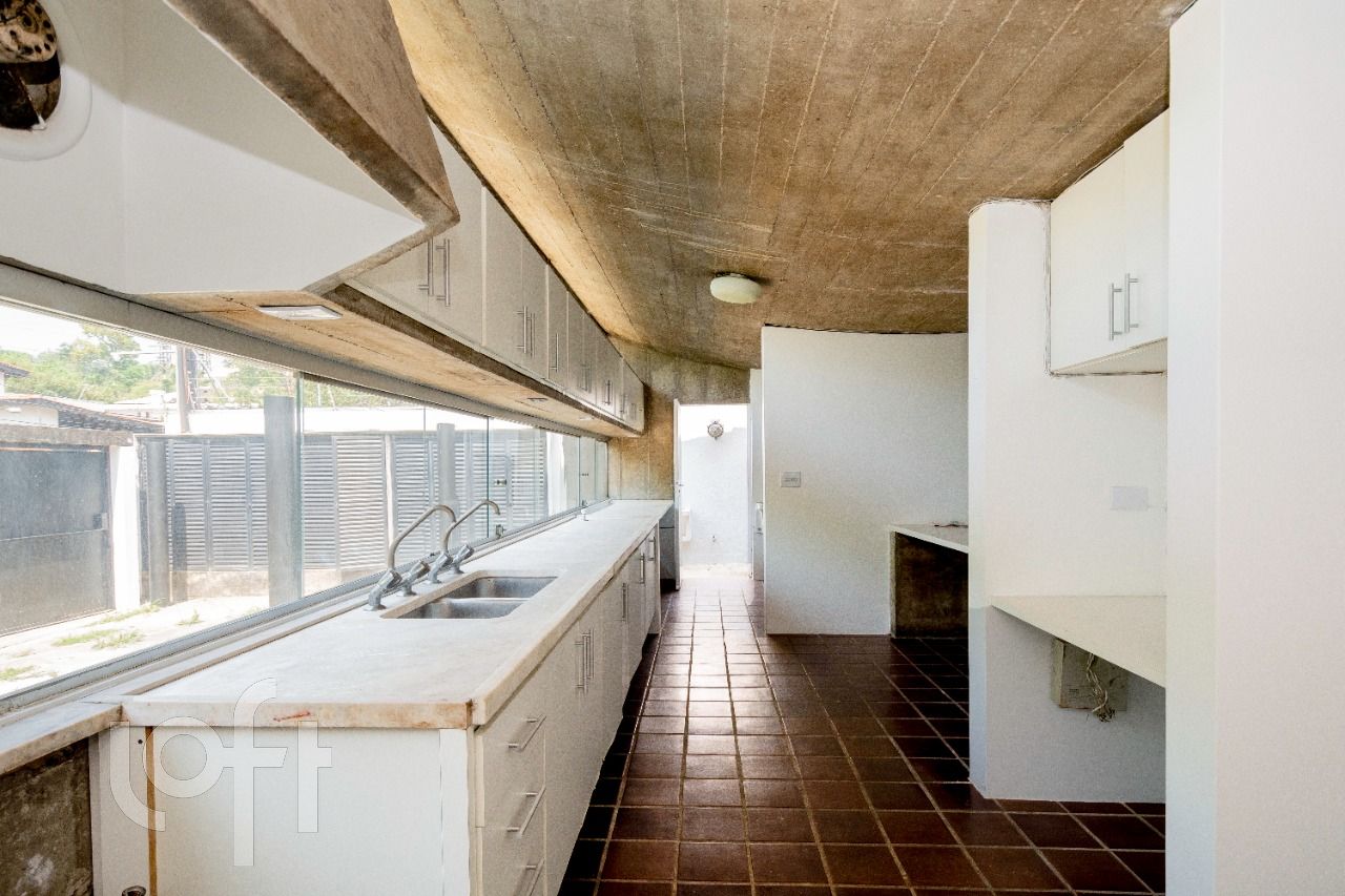 Casa à venda com 3 quartos, 422m² - Foto 20