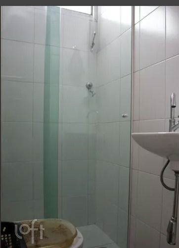 Apartamento à venda com 2 quartos, 75m² - Foto 9