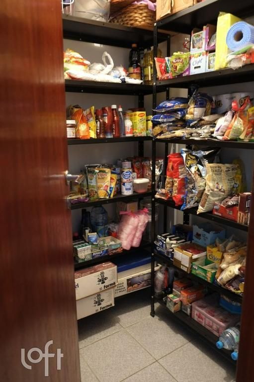 Casa à venda com 3 quartos, 210m² - Foto 9
