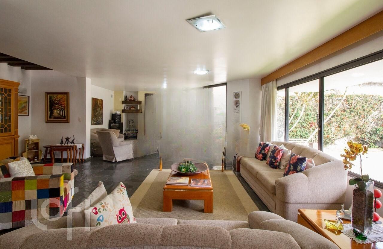 Casa, 4 quartos, 382 m² - Foto 4