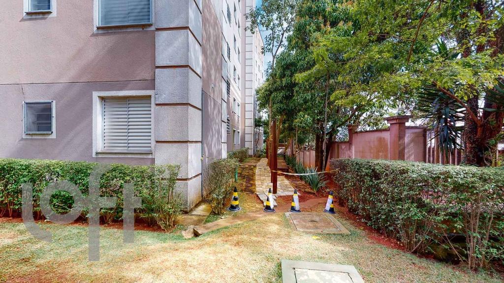Apartamento à venda com 2 quartos, 45m² - Foto 3