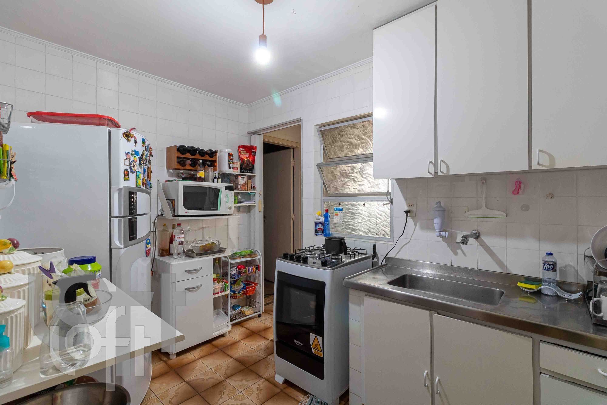 Apartamento à venda com 2 quartos, 82m² - Foto 6