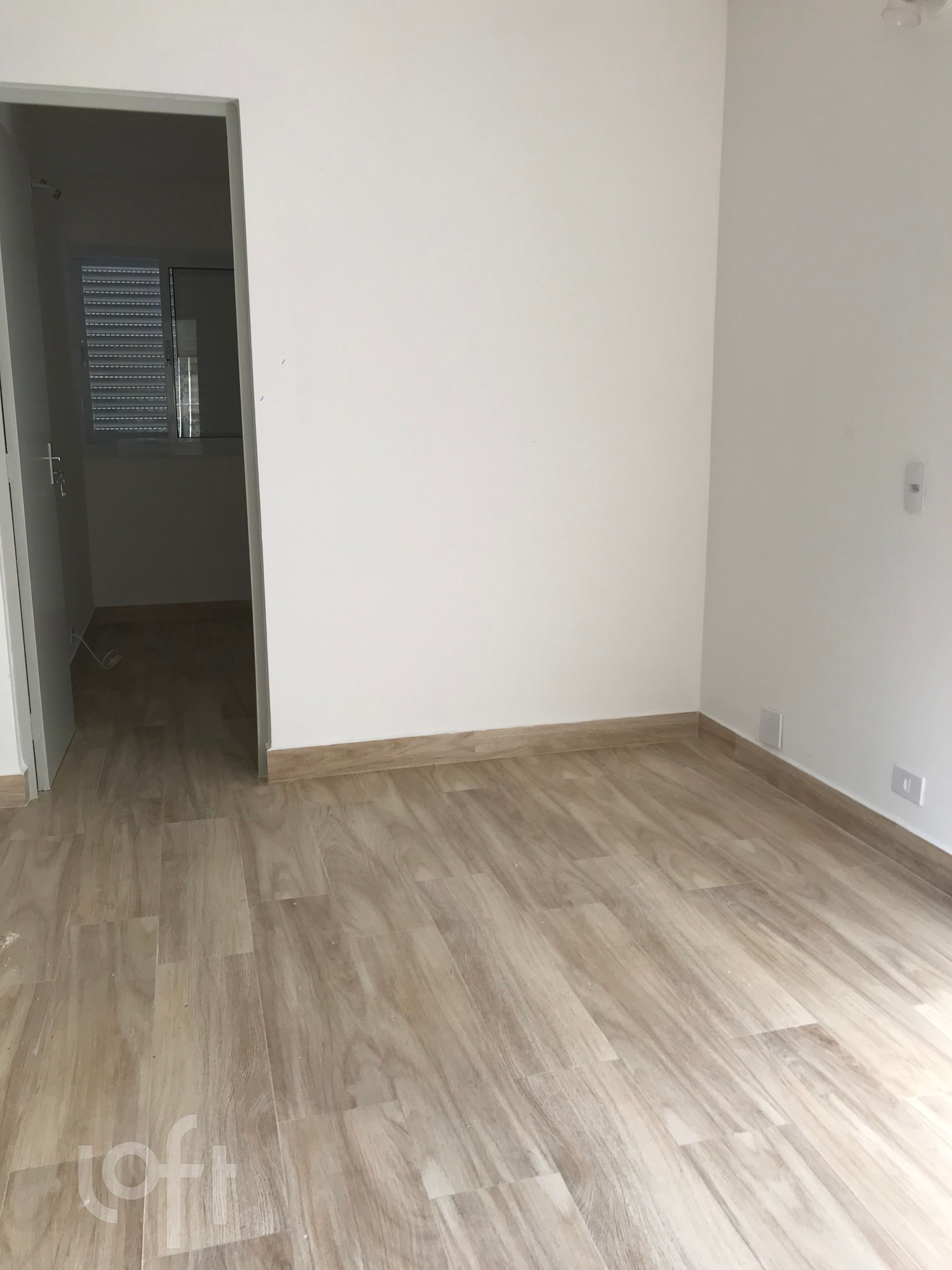 Apartamento à venda com 2 quartos, 45m² - Foto 2