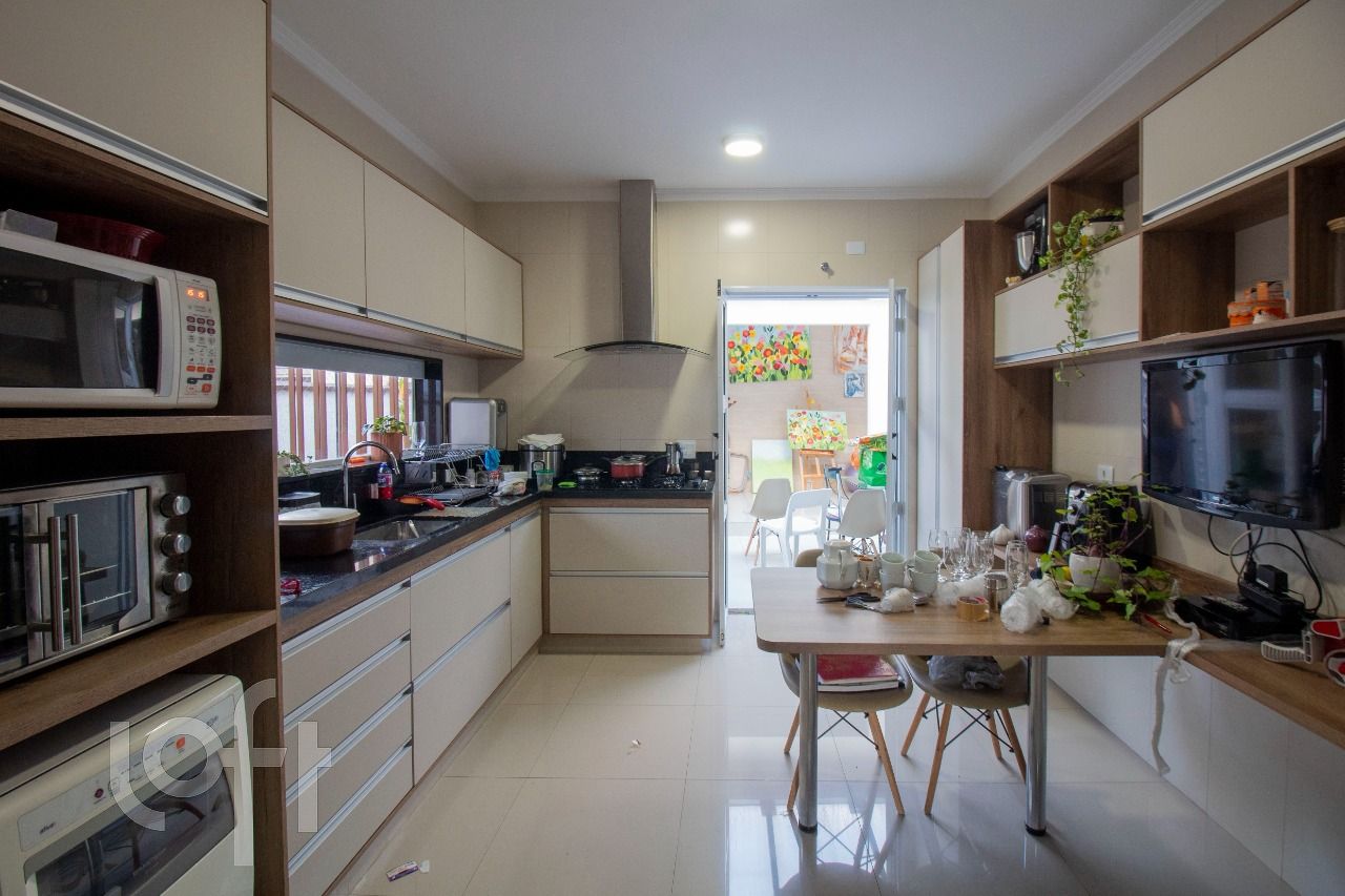 Casa, 3 quartos, 209 m² - Foto 25