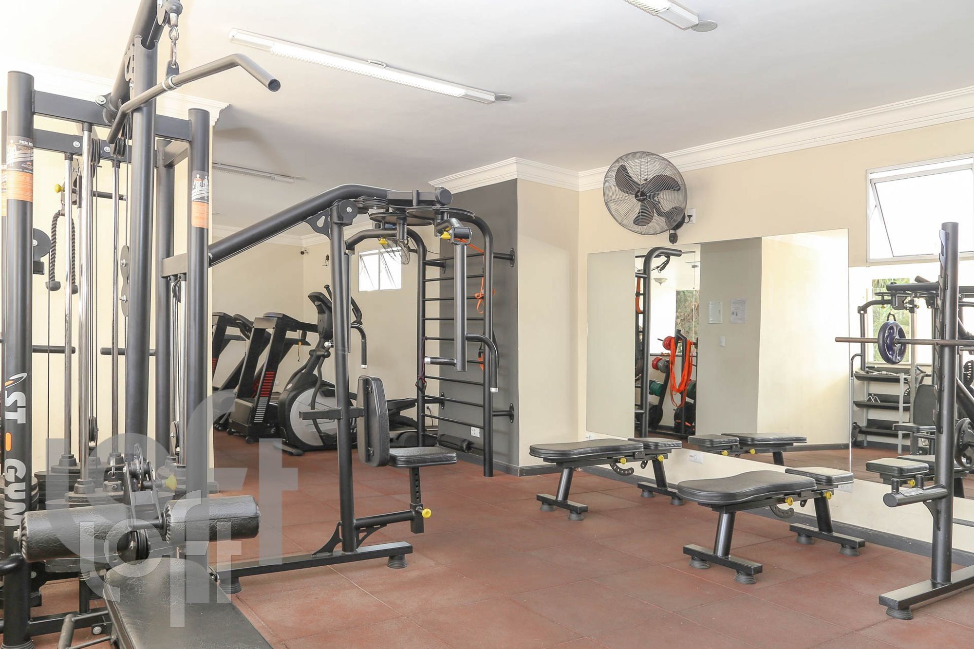 Apartamento à venda com 2 quartos, 63m² - Foto 18