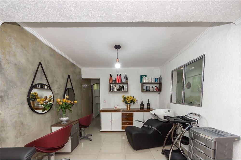Casa à venda com 2 quartos, 200m² - Foto 21