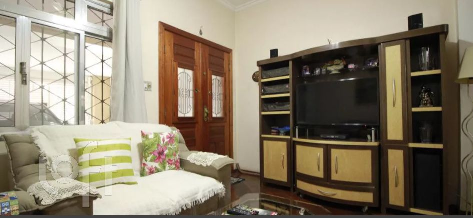 Casa à venda com 3 quartos, 226m² - Foto 2