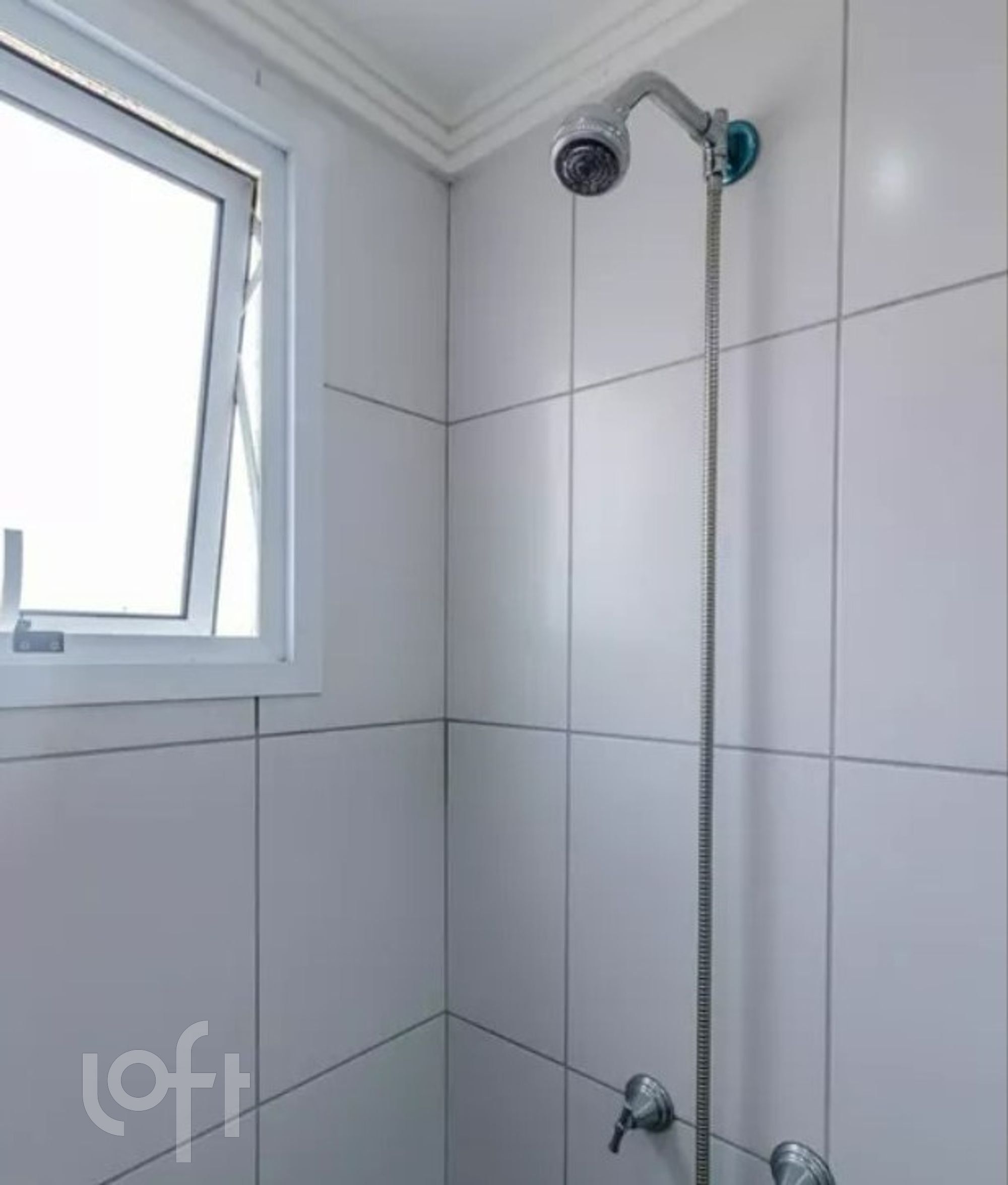 Apartamento à venda com 1 quarto, 35m² - Foto 2