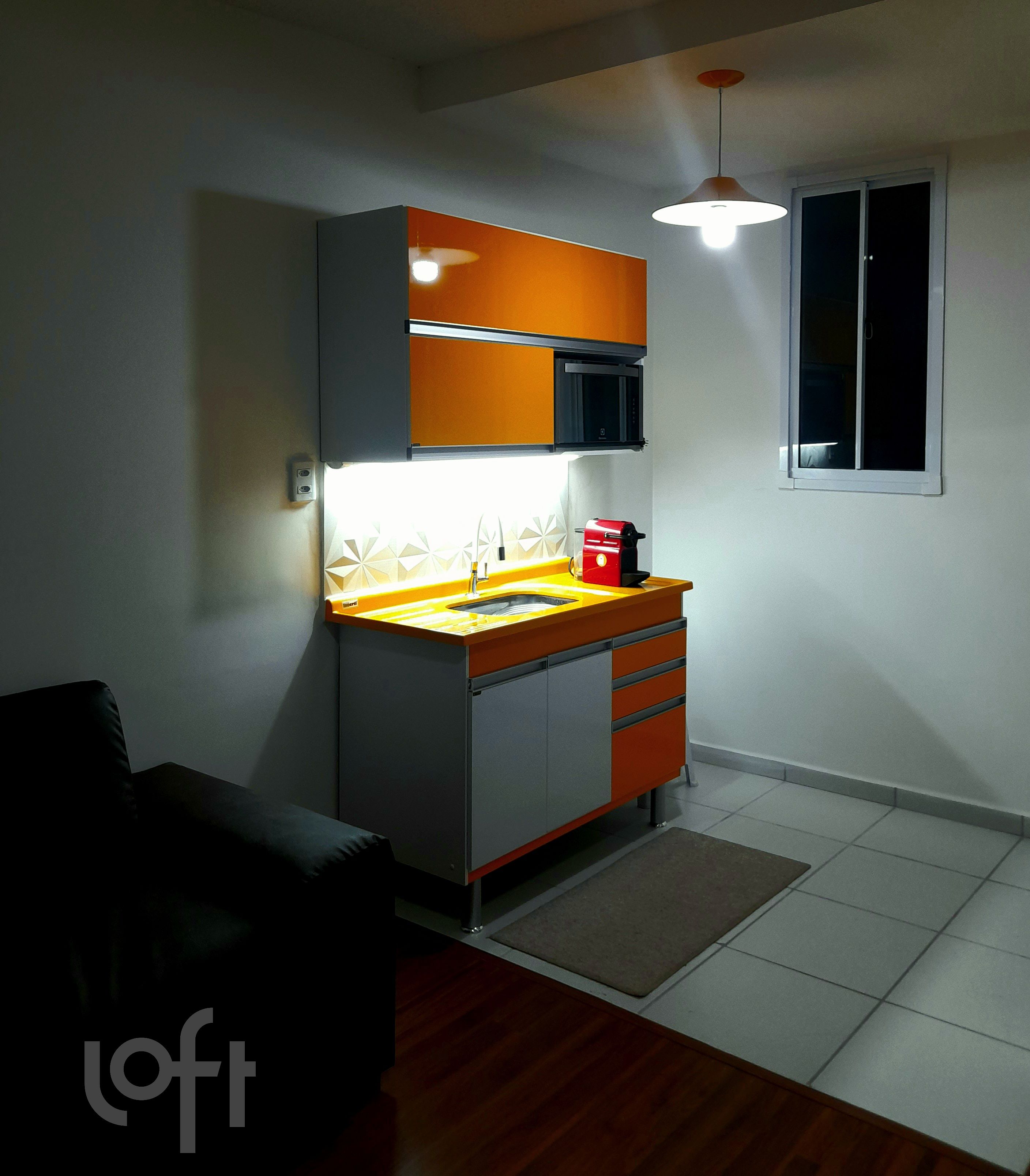 Apartamento à venda com 1 quarto, 40m² - Foto 2