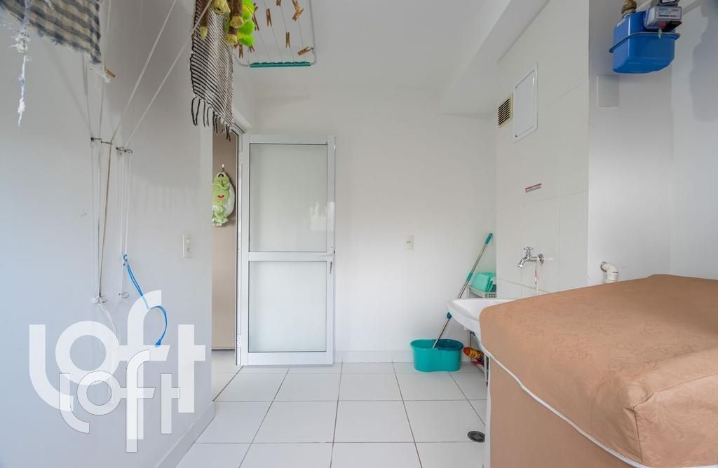 Apartamento à venda com 3 quartos, 110m² - Foto 19
