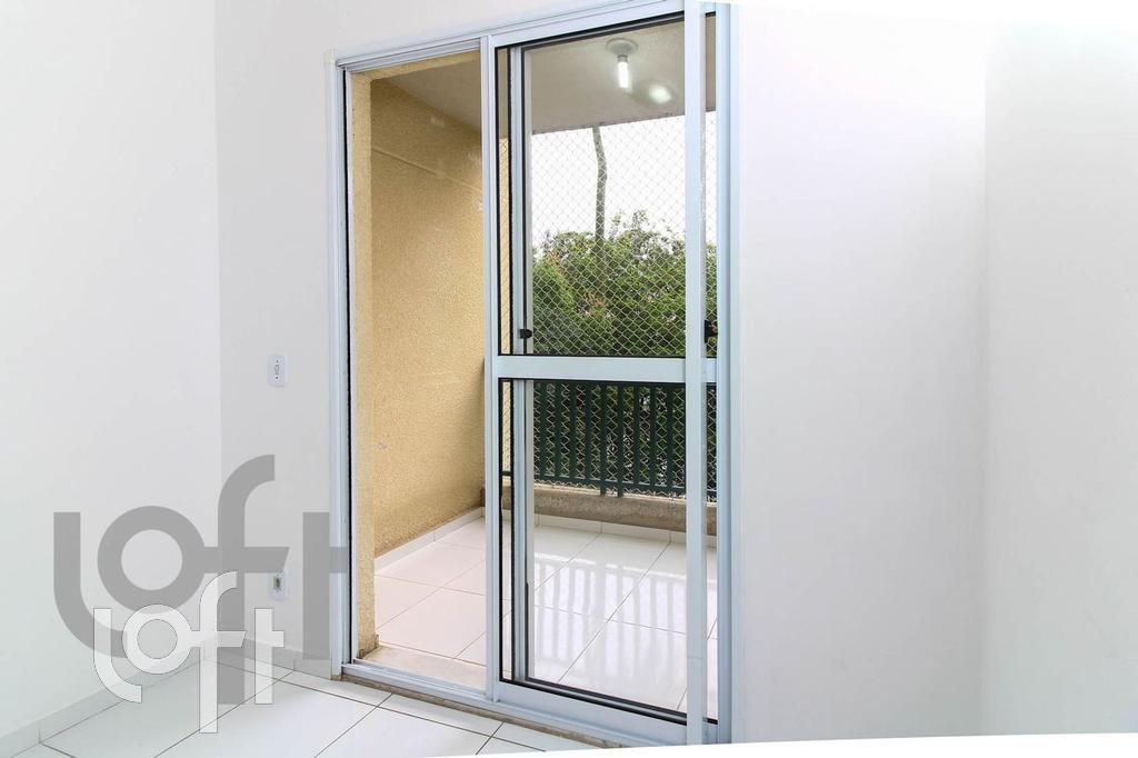 Apartamento à venda com 2 quartos, 55m² - Foto 13