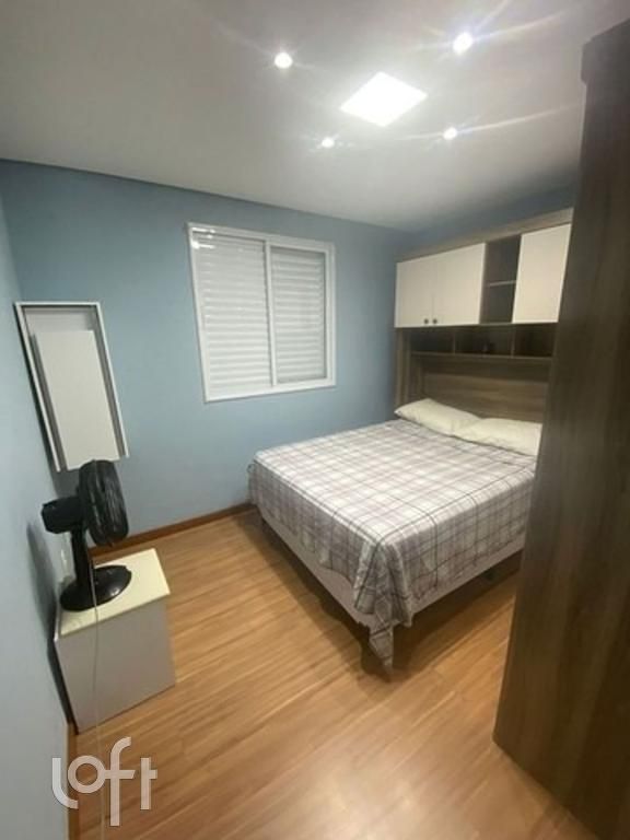 Apartamento à venda com 2 quartos, 48m² - Foto 3