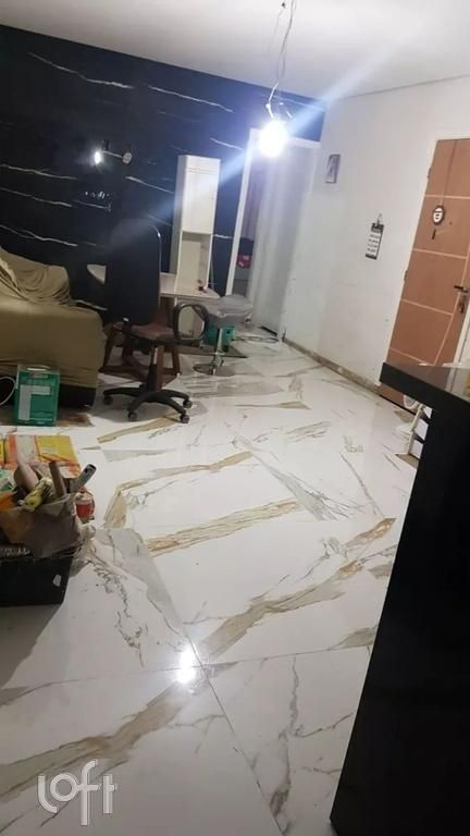 Apartamento à venda com 3 quartos, 97m² - Foto 8