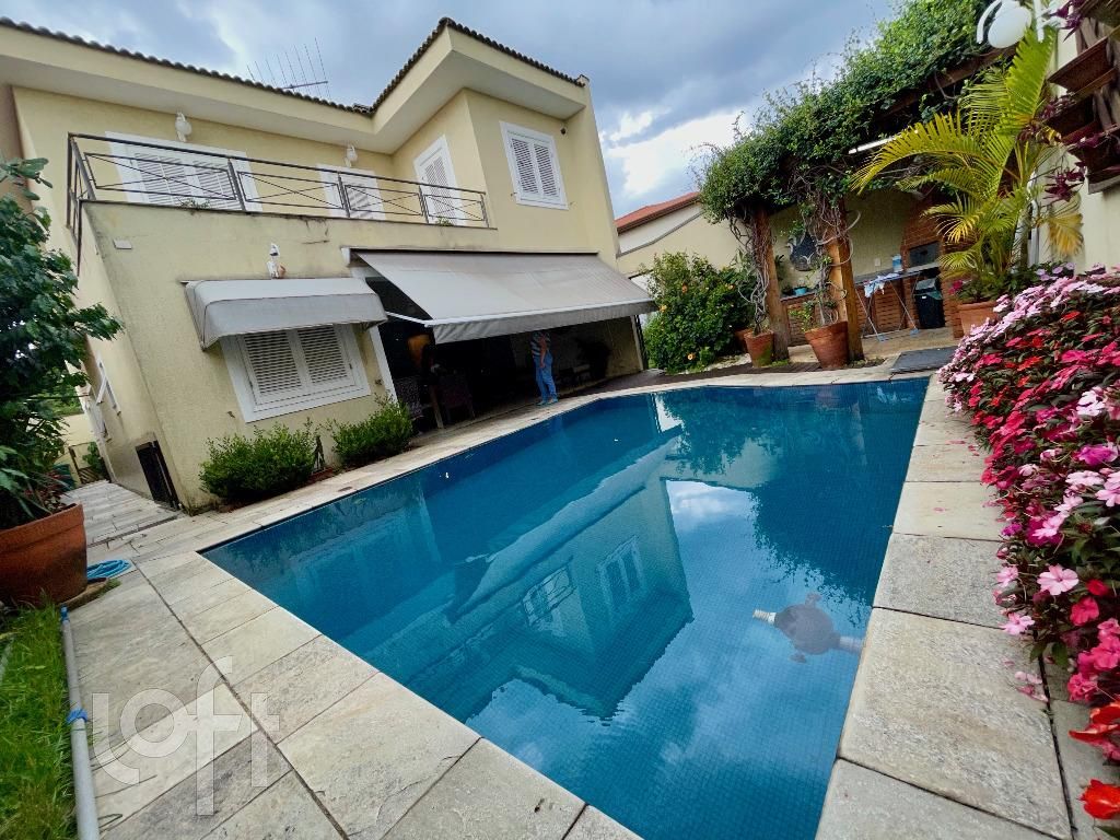 Casa, 3 quartos, 250 m² - Foto 1