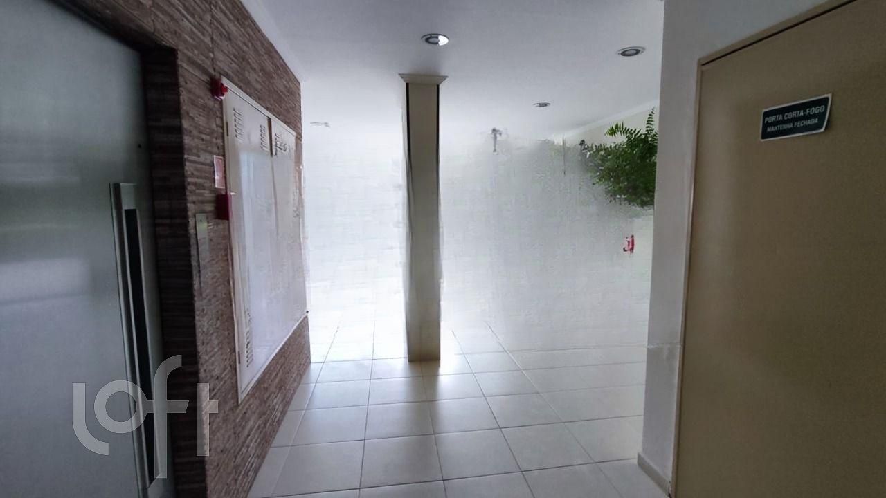 Apartamento à venda com 2 quartos, 85m² - Foto 23
