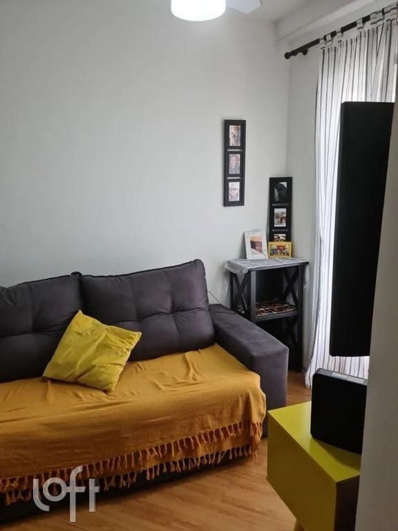 Apartamento à venda com 2 quartos, 47m² - Foto 3