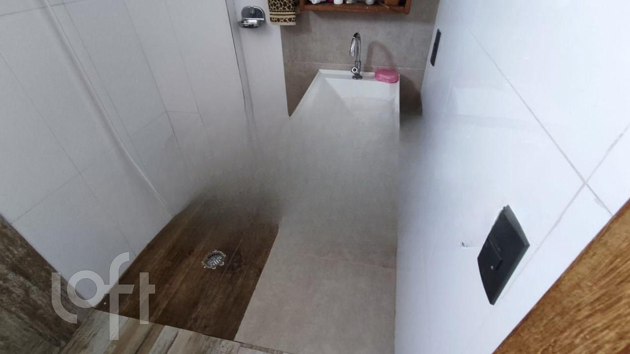 Apartamento à venda com 2 quartos, 85m² - Foto 10