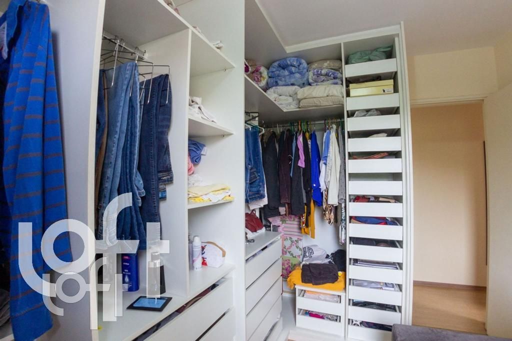 Apartamento à venda com 2 quartos, 48m² - Foto 3