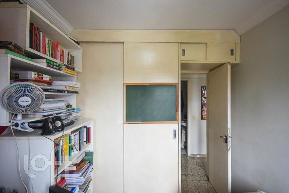 Apartamento à venda com 3 quartos, 70m² - Foto 6
