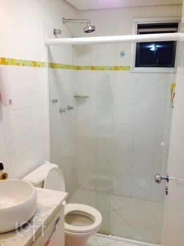 Apartamento à venda com 3 quartos, 70m² - Foto 11