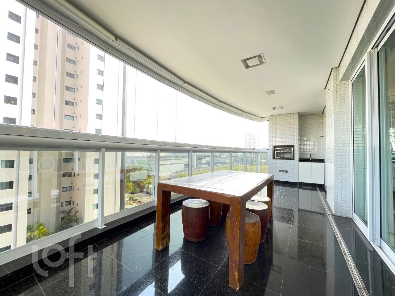 Apartamento, 3 quartos, 330 m² - Foto 10