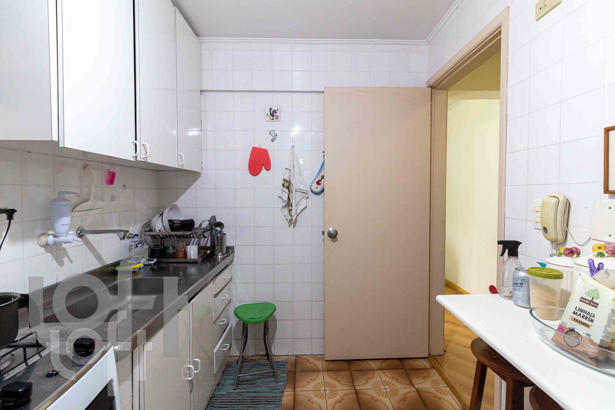 Apartamento à venda com 2 quartos, 82m² - Foto 8