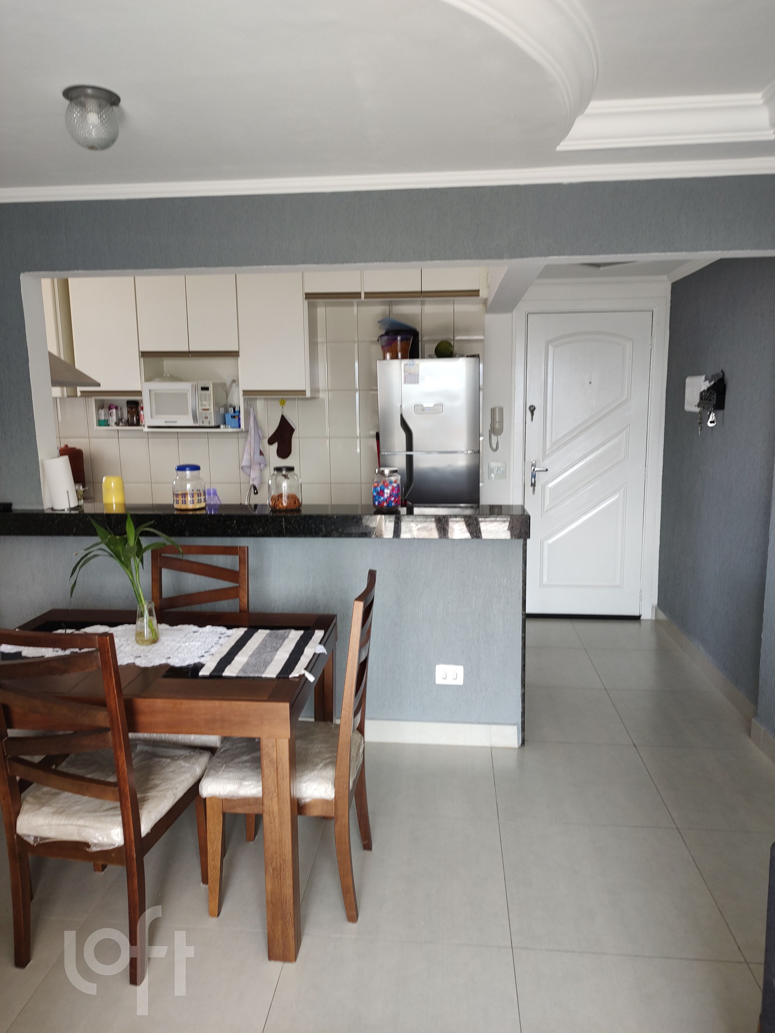 Apartamento à venda com 2 quartos, 62m² - Foto 4