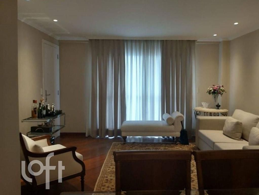 Apartamento à venda com 3 quartos, 140m² - Foto 17