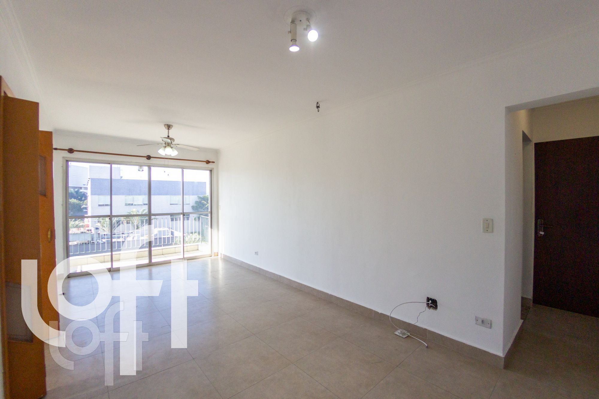 Apartamento à venda com 2 quartos, 71m² - Foto 12