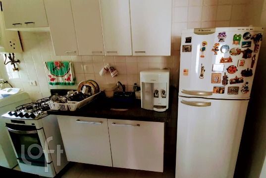 Apartamento à venda com 2 quartos, 67m² - Foto 12