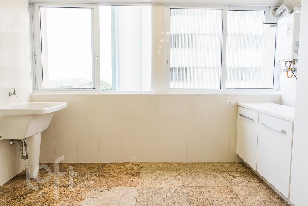 Apartamento à venda com 3 quartos, 165m² - Foto 20