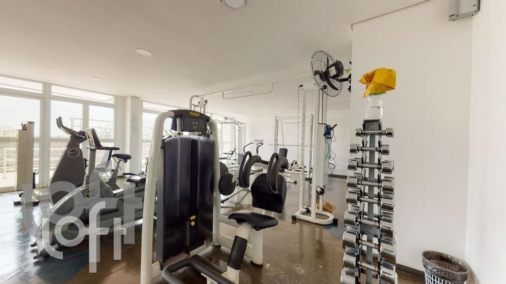 Apartamento à venda com 1 quarto, 70m² - Foto 7