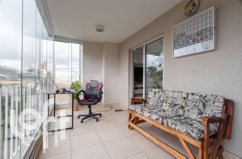 Apartamento à venda com 3 quartos, 110m² - Foto 13