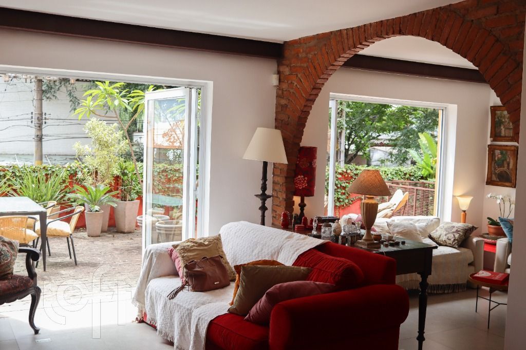 Casa, 4 quartos, 280 m² - Foto 4