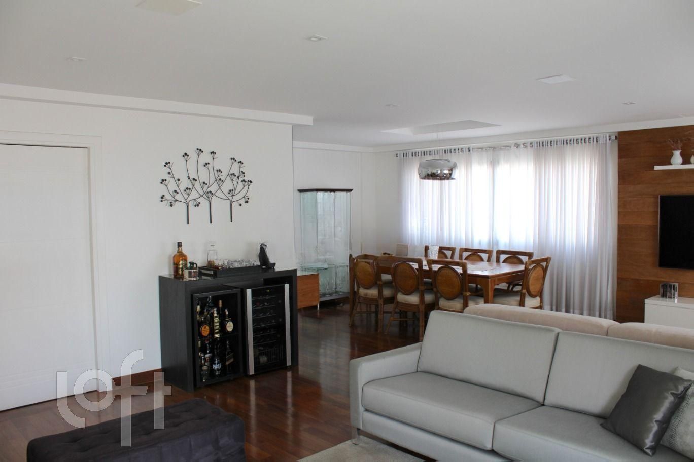 Apartamento à venda com 4 quartos, 234m² - Foto 3