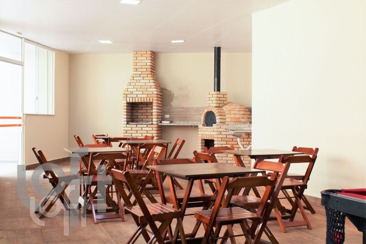 Apartamento à venda com 2 quartos, 50m² - Foto 20