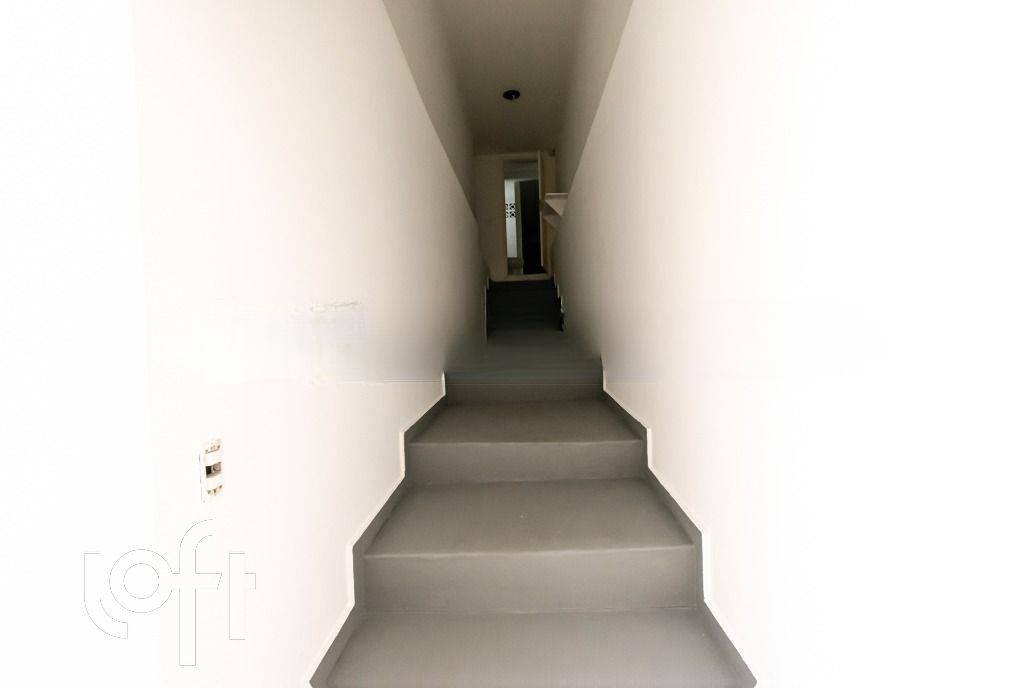 Casa à venda com 5 quartos, 250m² - Foto 25