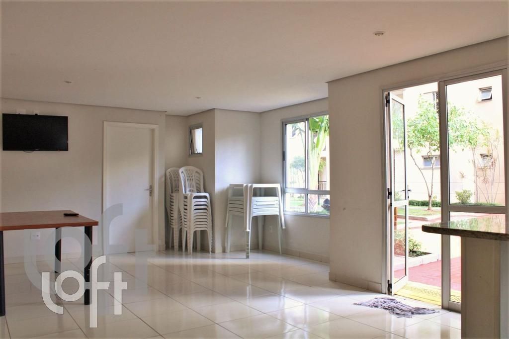 Apartamento à venda com 3 quartos, 60m² - Foto 20