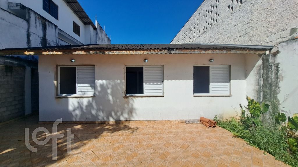 Casa à venda com 4 quartos, 150m² - Foto 4