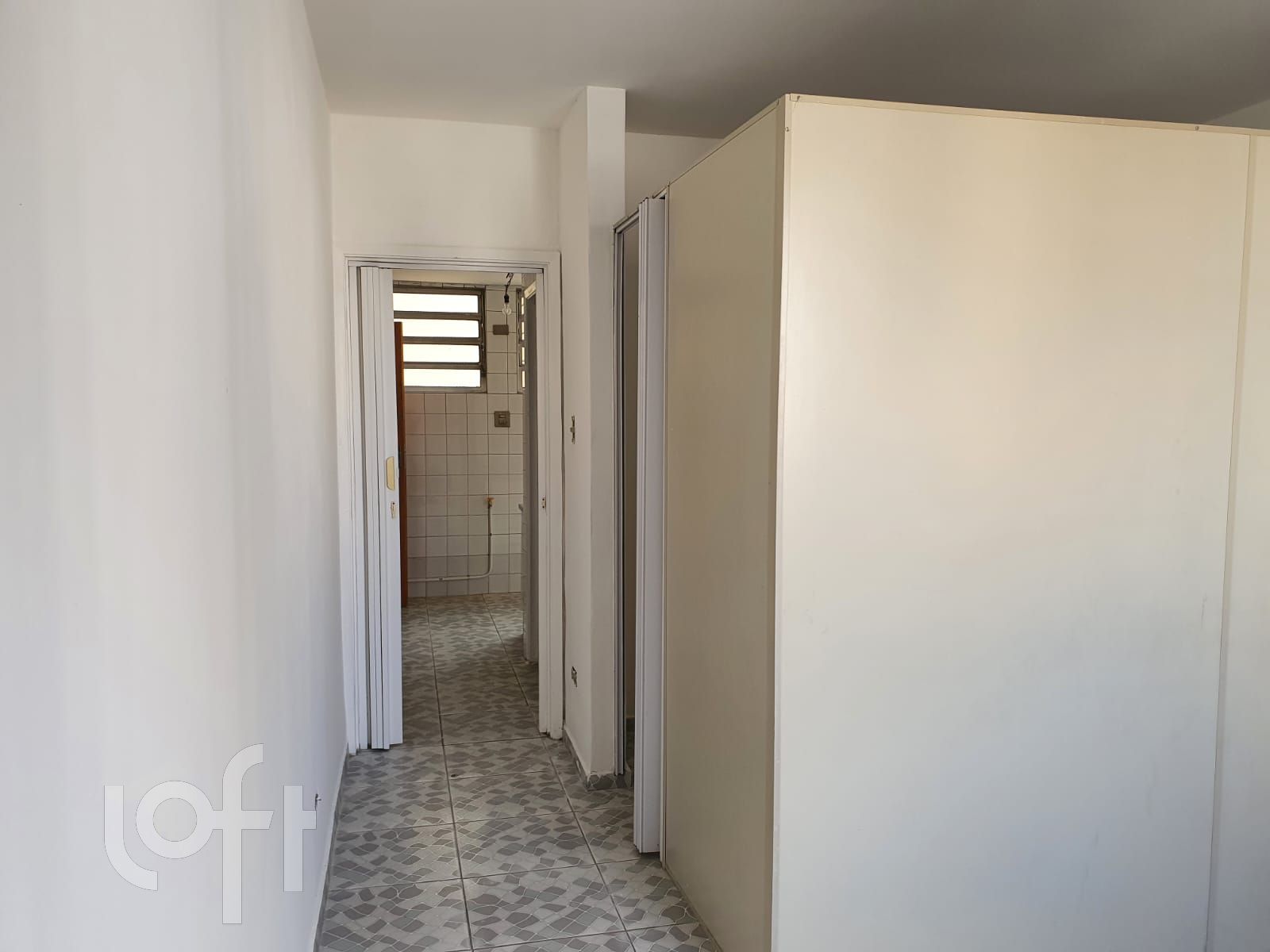 Apartamento à venda com 1 quarto, 32m² - Foto 15