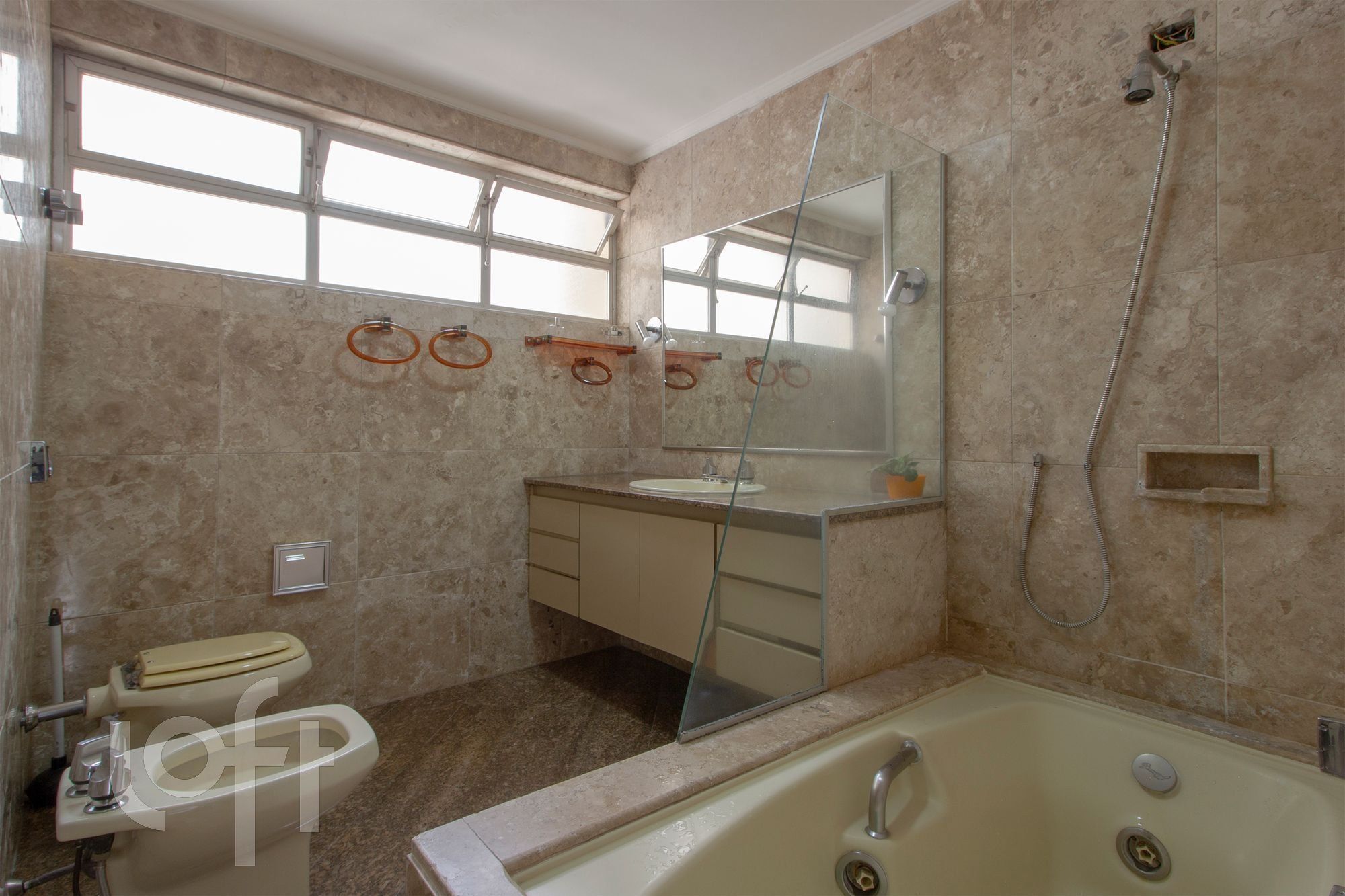 Apartamento, 3 quartos, 220 m² - Foto 4
