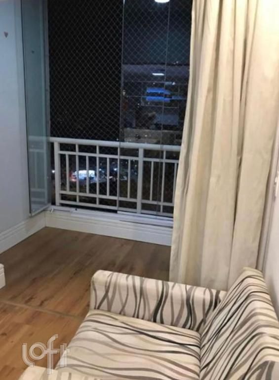 Apartamento à venda com 2 quartos, 60m² - Foto 5