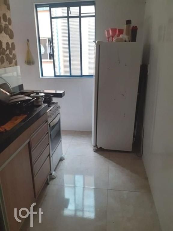 Apartamento à venda com 2 quartos, 48m² - Foto 5