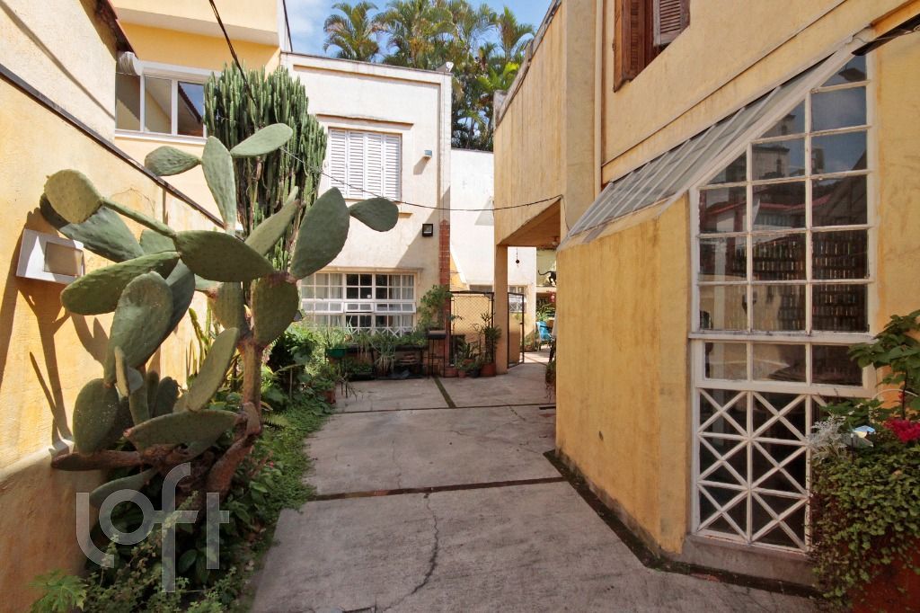 Casa, 4 quartos, 235 m² - Foto 34